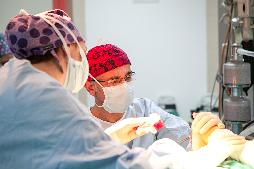 Sinanpaşa Estetik Merkezi